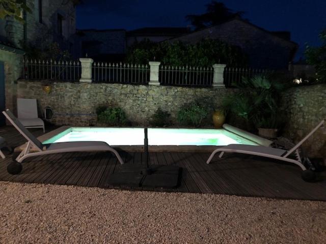 Maison De Plain Pied Pour 4 Pers Piscine Lussan Lussan  Exterior foto